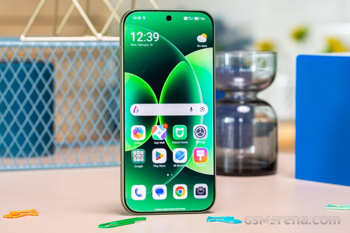 Xiaomi 17 in action