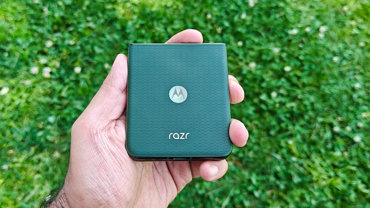 motorola-razr-image-3