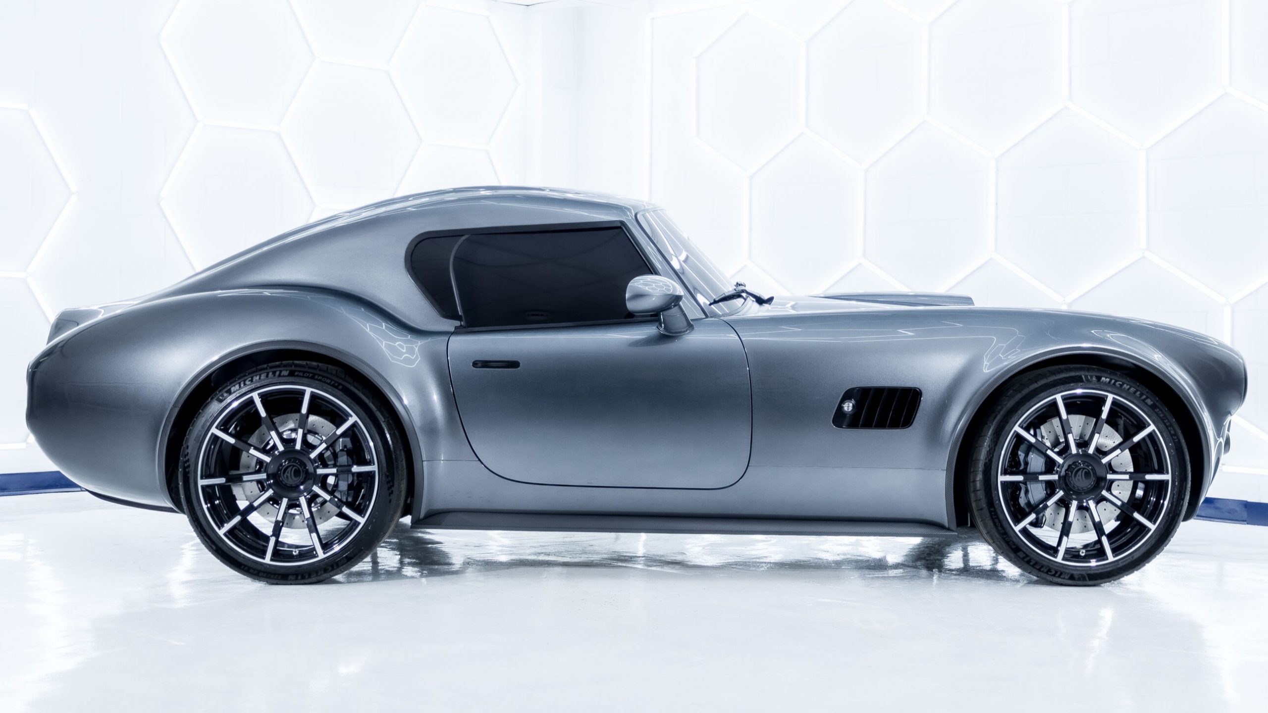 AC Cobra GT Coupe